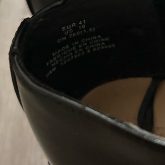 Black womens leather loafers size 10 - Picture 3 of 5